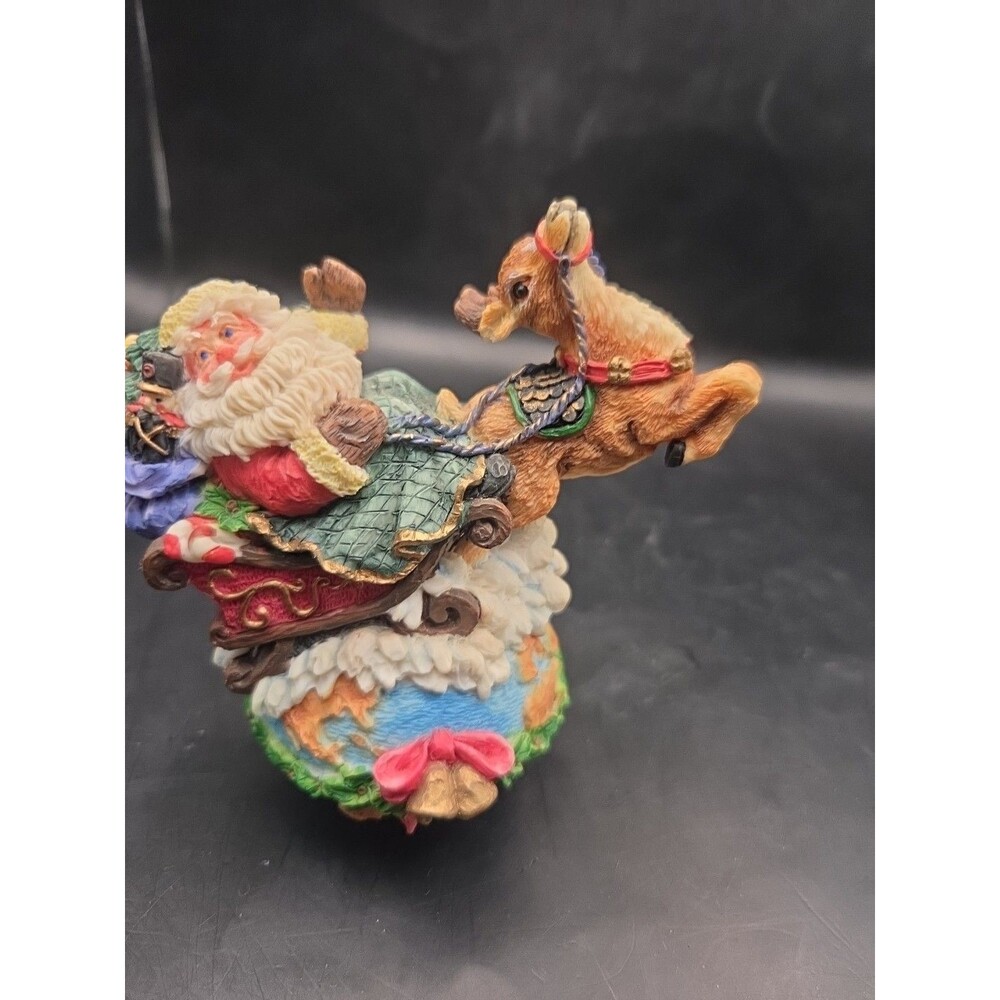 Vintage Possible Dreams Santa Go Round The World Figurine